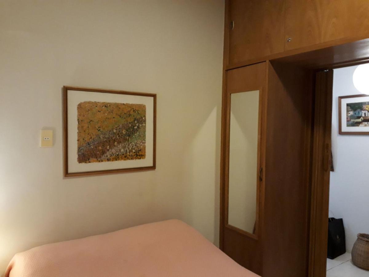 E Sala Em Copanema Appartement